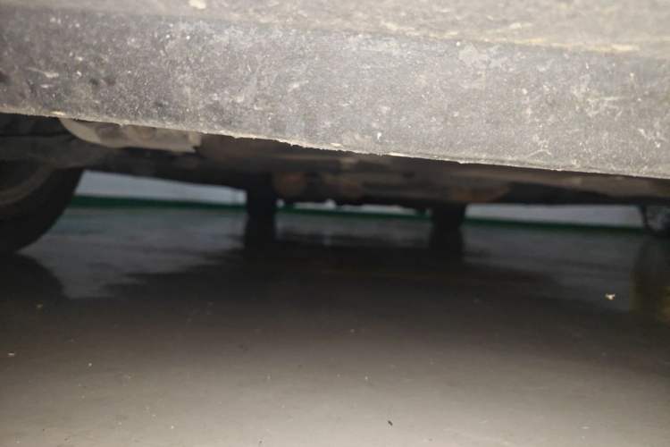 Used Mercedes-Benz Vito 2013 3.0L Business Edition Chassis Front