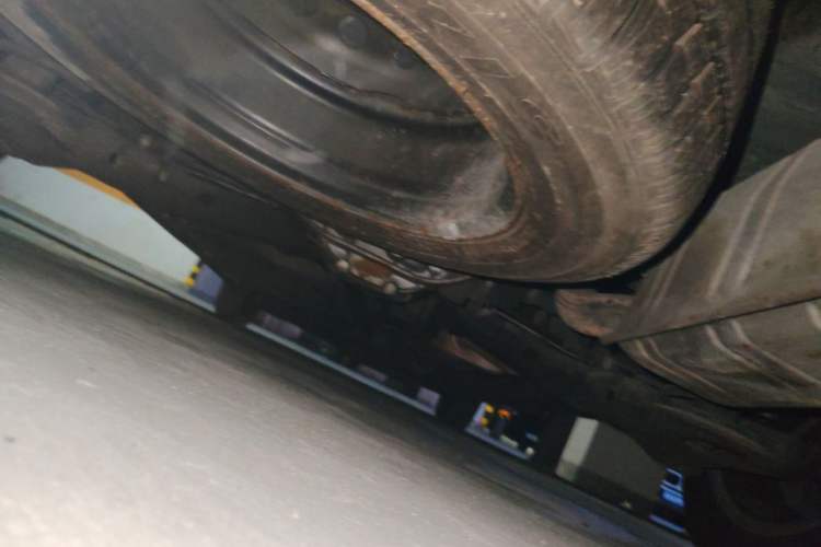 Used Mercedes-Benz Vito 2013 3.0L Elite Edition Chassis Rear