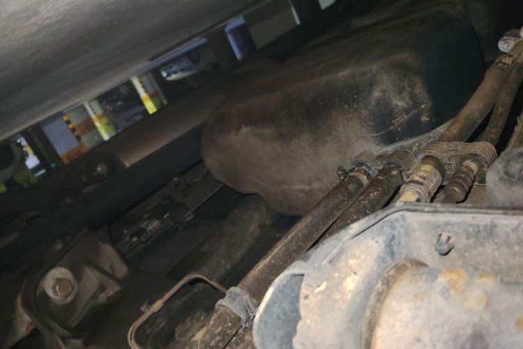 Used Mercedes-Benz Vito 2013 3.0L Elite Edition Chassis Rear Left