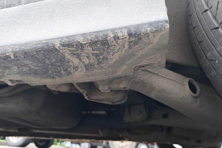 Used Mercedes-Benz Vito  Chassis Rear Left