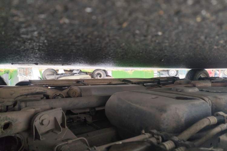 Used Mercedes-Benz Vito 2013 3.0L Elite Edition Chassis Rear Left