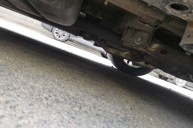 Used Mercedes-Benz Vito 2013 3.0L Elite Edition Chassis Rear Left