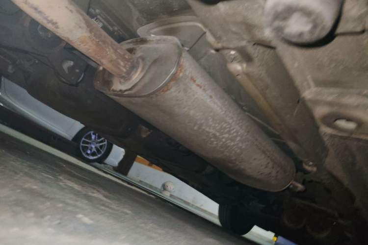 Used Mercedes-Benz Vito 2013 3.0L Elite Edition Chassis Rear Right