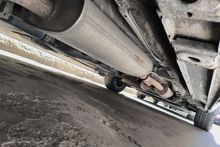 Used Mercedes-Benz Vito 2013 3.0L Elite Edition Chassis Rear Right