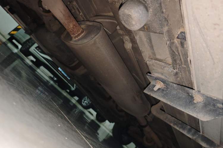 Used Mercedes-Benz Vito 2013 3.0L Elite Edition Chassis Rear Right
