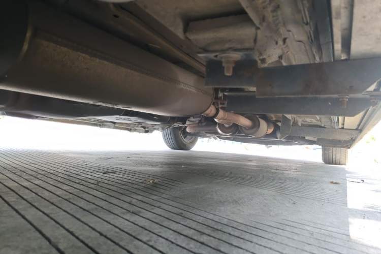 Used Mercedes-Benz Vito 2013 3.0L Elite Edition Chassis Rear Right