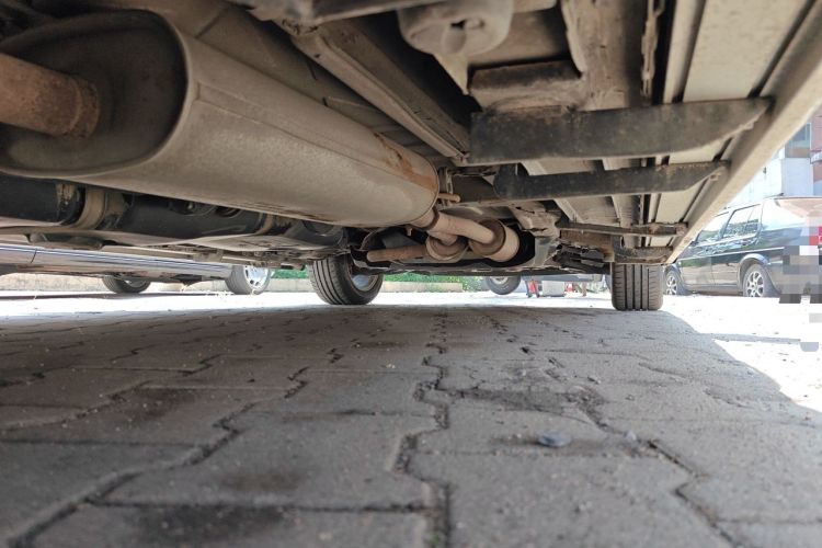 Used Mercedes-Benz Vito 2013 3.0L Elite Edition Chassis Rear Right