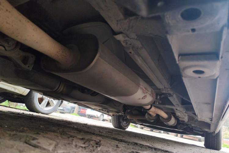 Used Mercedes-Benz Vito 2013 3.0L Business Edition Chassis Rear Right
