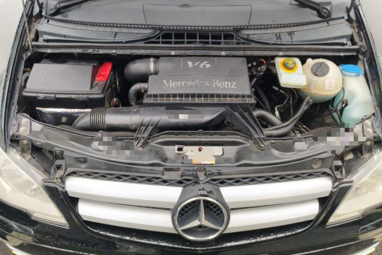 Used Mercedes-Benz Vito  Engine Bay