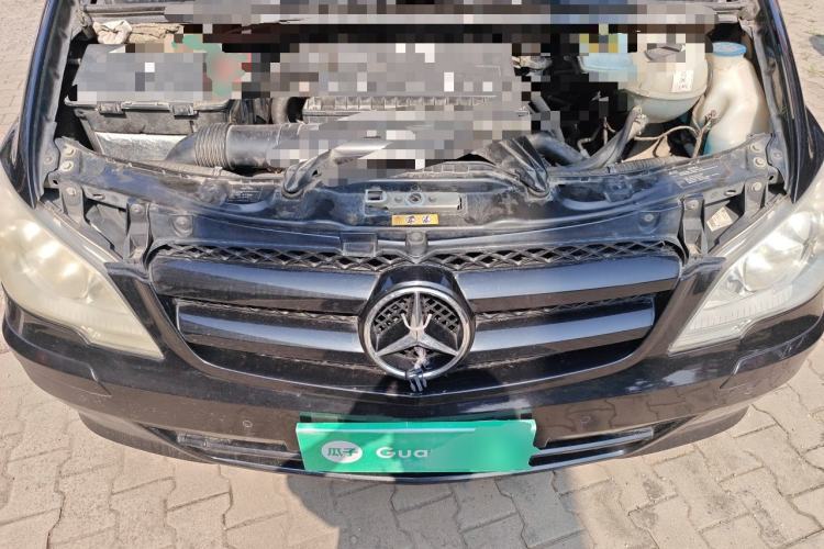 Used Mercedes-Benz Vito 2013 3.0L Elite Edition Engine Bay