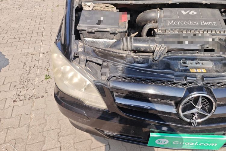 Used Mercedes-Benz Vito 2013 3.0L Elite Edition Engine Bay Right