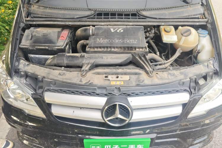 Used Mercedes-Benz Vito  Engine Bay