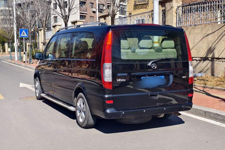 Used Mercedes-Benz Vito 2013 3.0L Elite Edition Exterior 4