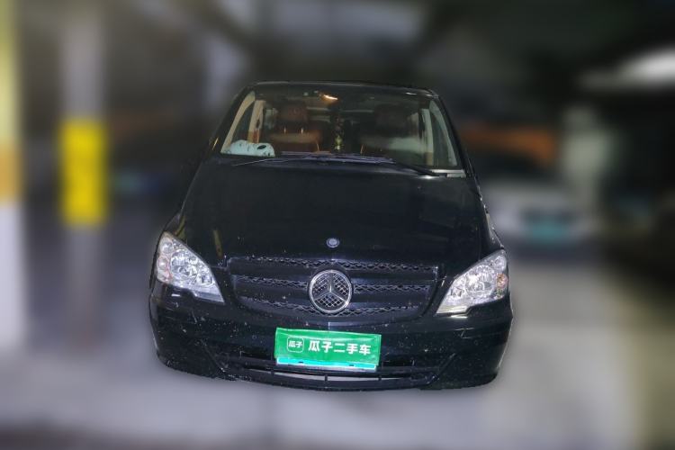 Used Mercedes-Benz Vito 2013 3.0L Elite Edition Front