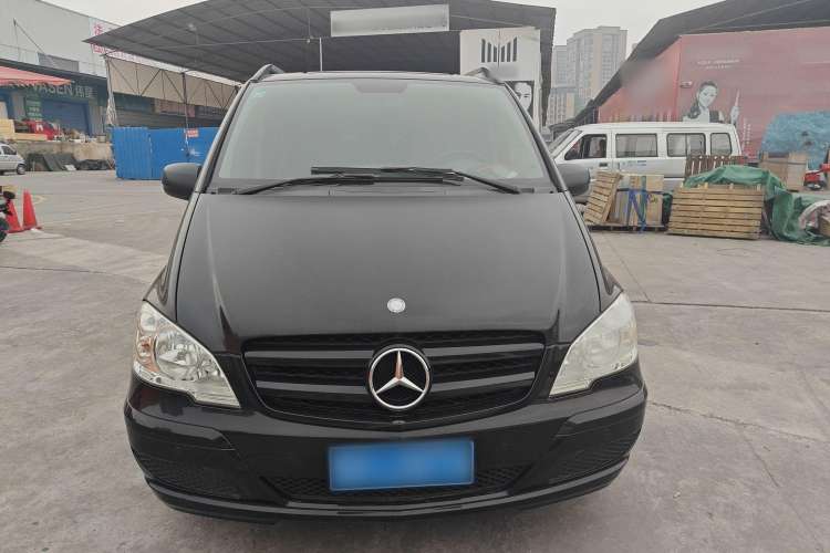 Used Mercedes-Benz Vito 2013 3.0L Business Edition Front