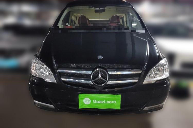 Used Mercedes-Benz Vito 2013 3.0L Elite Edition Front