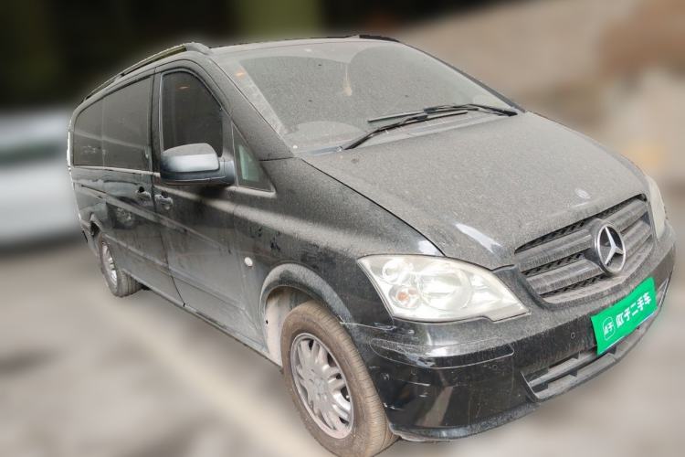 Used Mercedes-Benz Vito 2013 3.0L Elite Edition Front Right 45 Deg