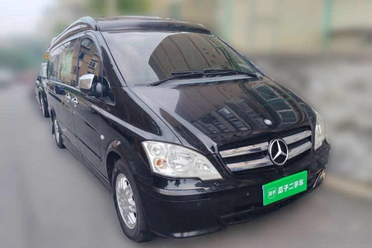 Used Mercedes-Benz Vito 2013 3.0L Elite Edition Front Right 45 Deg
