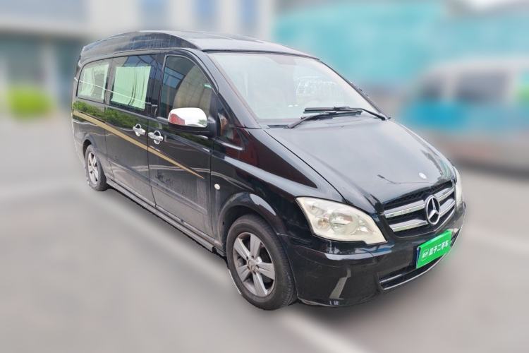 Used Mercedes-Benz Vito  Front Right 45 Deg