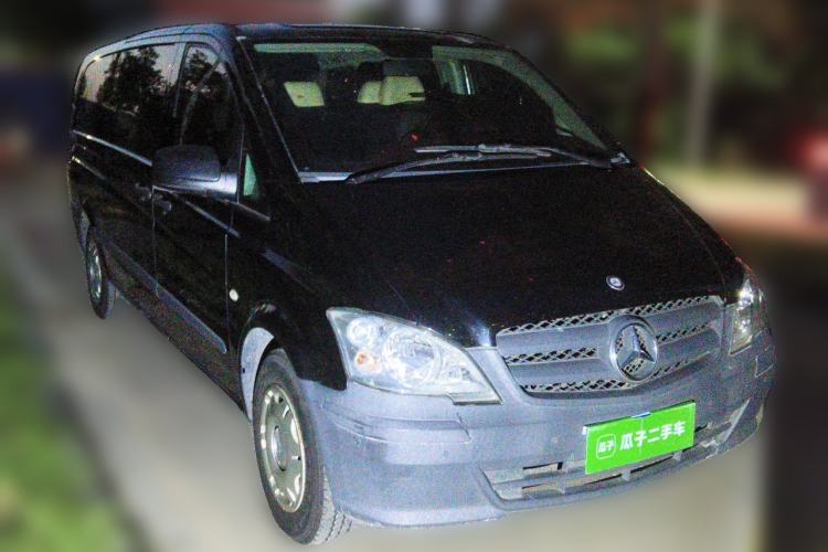 Used Mercedes-Benz Vito 2013 3.0L Elite Edition Front Right 45 Deg