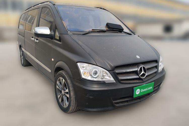 Used Mercedes-Benz Vito 2013 3.0L Elite Edition Front Right 45 Deg
