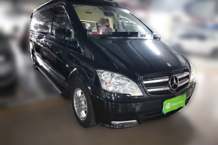 Used Mercedes-Benz Vito 2013 3.0L Elite Edition Front Right 45 Deg