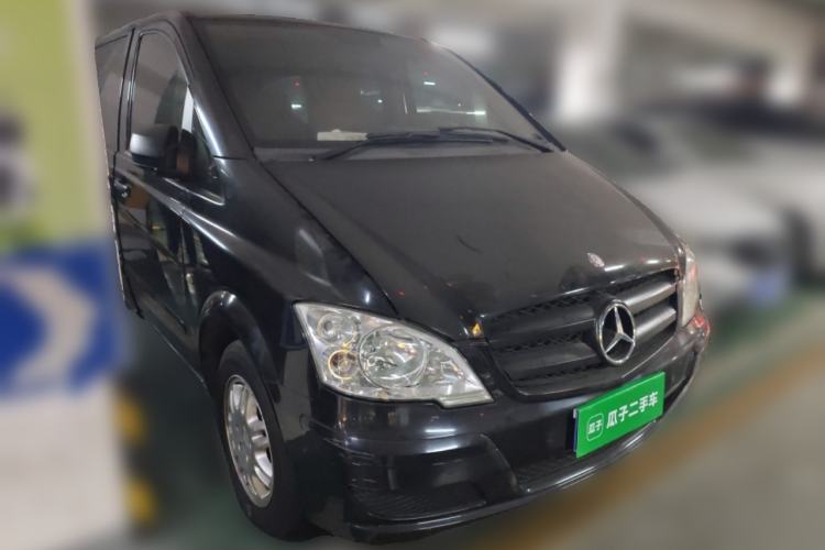 Used Mercedes-Benz Vito 2013 3.0L Business Edition Front Right 45 Deg