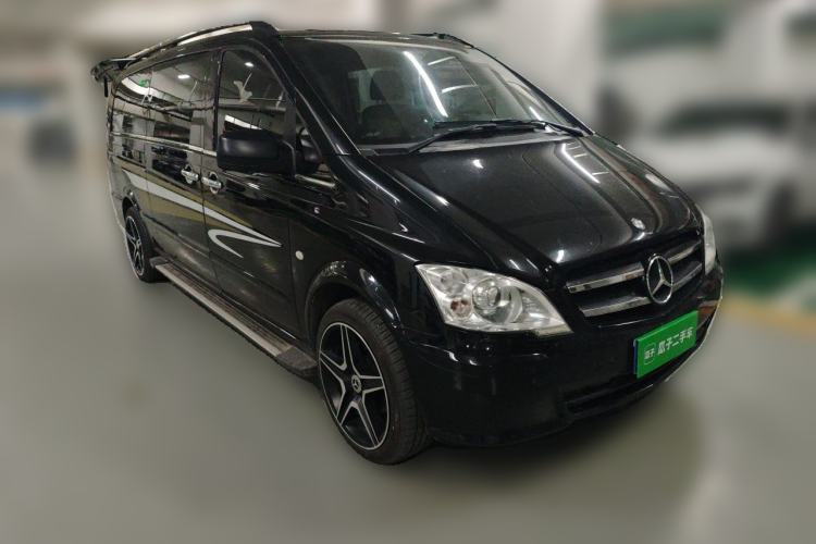 Used Mercedes-Benz Vito 2013 3.0L Elite Edition Front Right 45 Deg