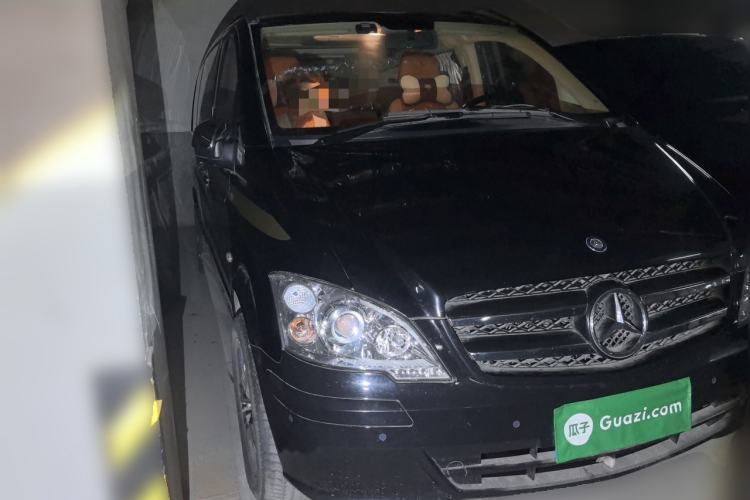 Used Mercedes-Benz Vito  Front Right 45 Deg