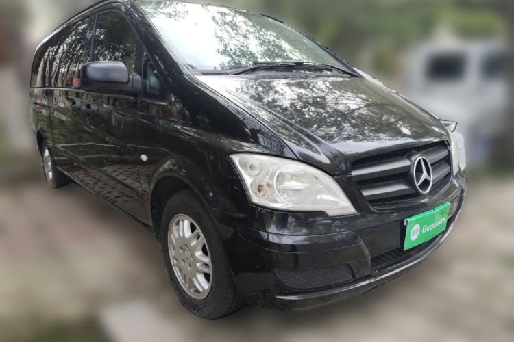 Used Mercedes-Benz Vito 2013 3.0L Business Edition Front Right 45 Deg