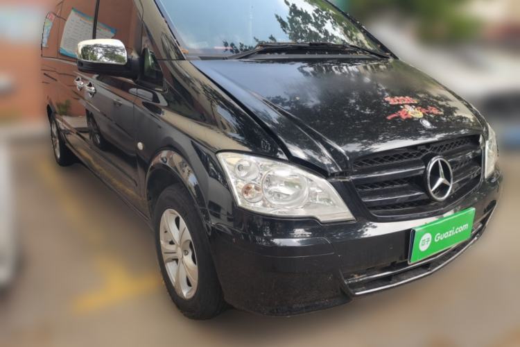 Used Mercedes-Benz Vito 2013 3.0L Elite Edition Front Right 45 Deg