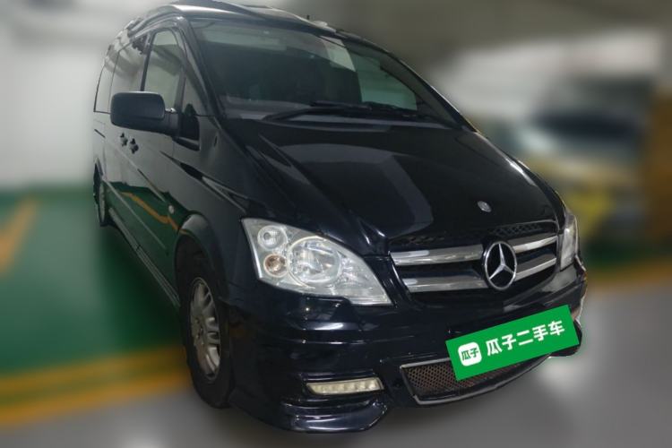 Used Mercedes-Benz Vito 2013 3.0L Business Edition Front Right 45 Deg