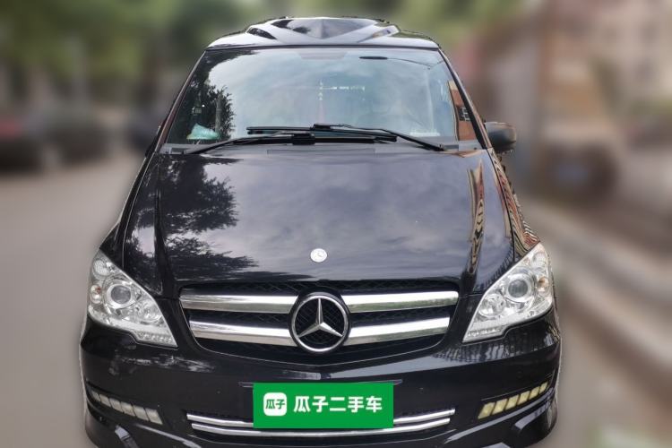 Used Mercedes-Benz Vito 2013 3.0L Elite Edition Front