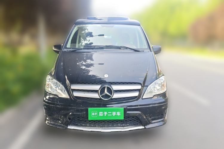 Used Mercedes-Benz Vito  Front