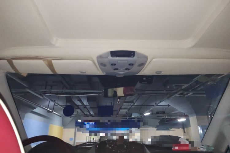 Used Mercedes-Benz Vito 2013 3.0L Elite Edition Headliner