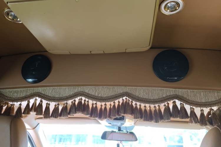 Used Mercedes-Benz Vito 2013 3.0L Elite Edition Headliner