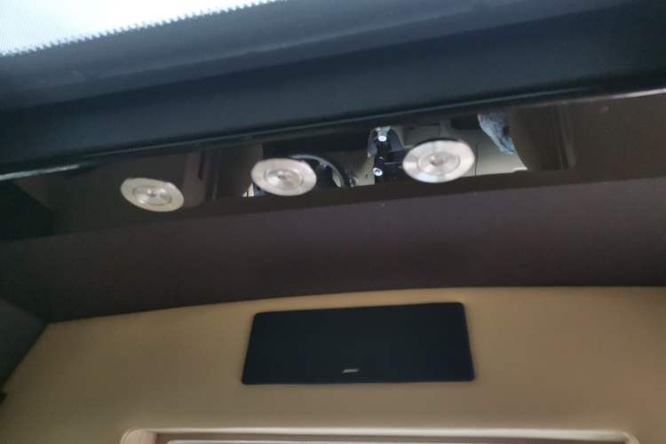 Used Mercedes-Benz Vito 2013 3.0L Elite Edition Headliner