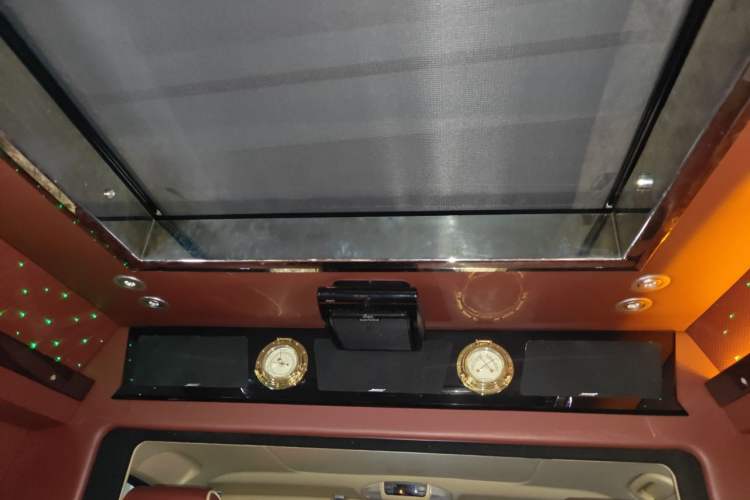 Used Mercedes-Benz Vito 2013 3.0L Business Edition Headliner