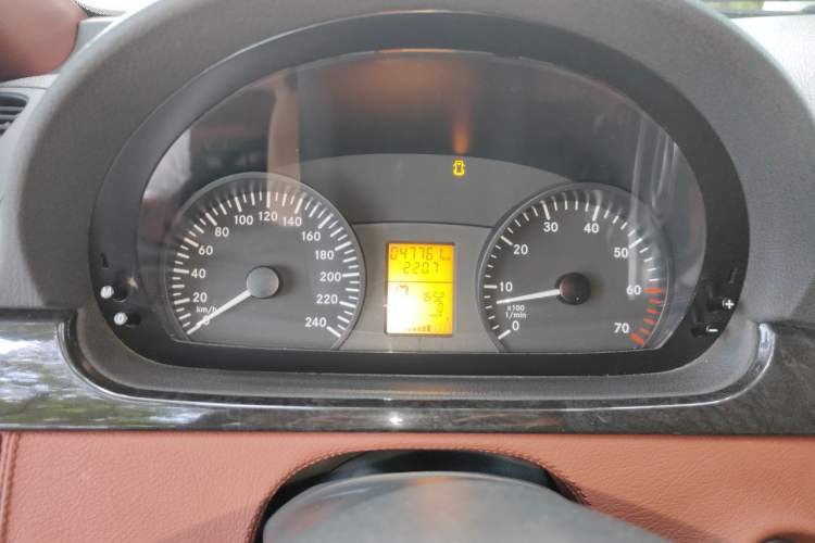 Used Mercedes-Benz Vito  Instrument Cluster