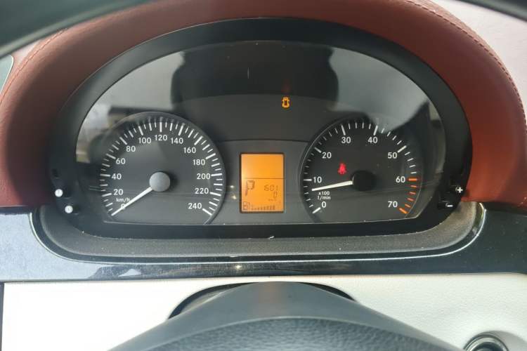 Used Mercedes-Benz Vito  Instrument Cluster