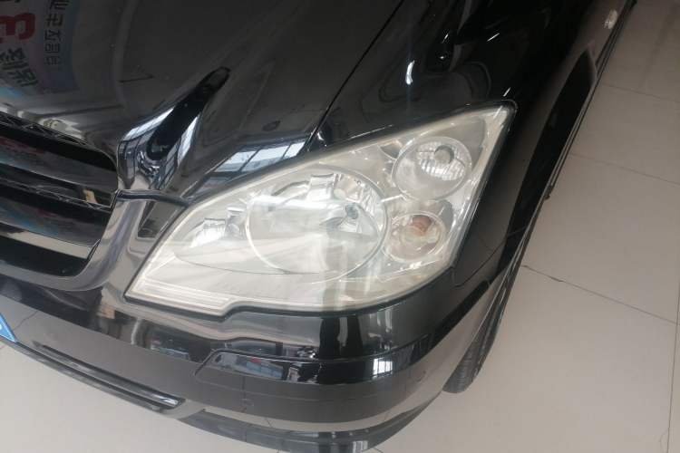 Used Mercedes-Benz Vito 2013 3.0L Elite Edition Left Front Headlight