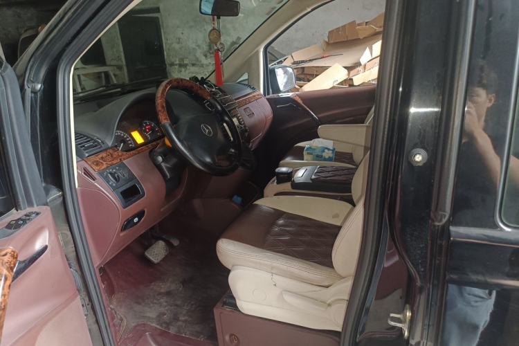 Used Mercedes-Benz Vito 2013 3.0L Business Edition Left Front Seat
