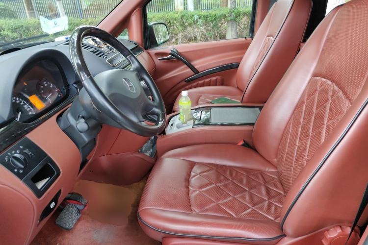 Used Mercedes-Benz Vito  Left Front Seat