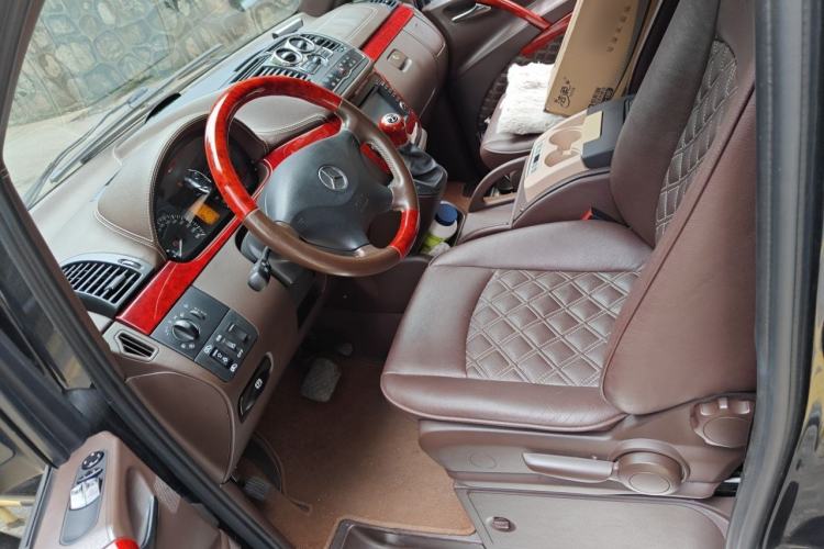 Used Mercedes-Benz Vito 2013 3.0L Business Edition Left Front Seat