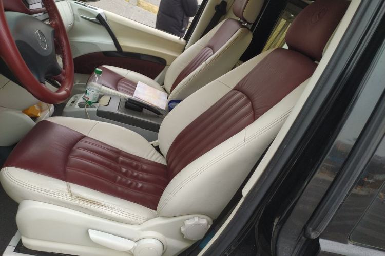 Used Mercedes-Benz Vito 2013 3.0L Business Edition Left Front Seat
