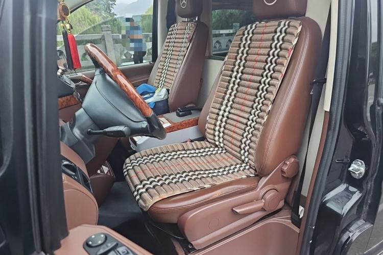 Used Mercedes-Benz Vito 2013 3.0L Elite Edition Left Front Seat