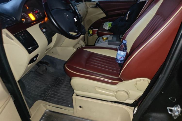 Used Mercedes-Benz Vito 2013 3.0L Business Edition Left Front Seat