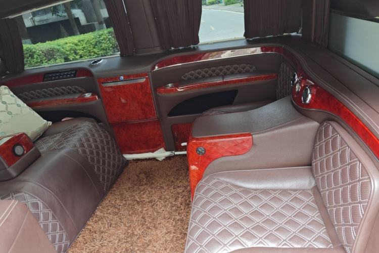 Used Mercedes-Benz Vito 2013 3.0L Business Edition Left Rear Seat