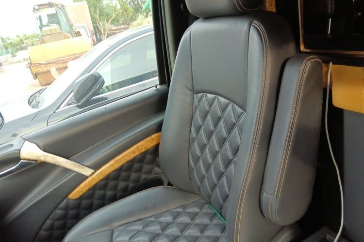 Used Mercedes-Benz Vito 2013 3.0L Elite Edition Left Rear Seat