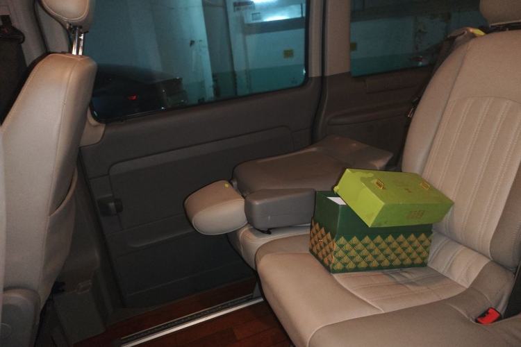 Used Mercedes-Benz Vito 2013 3.0L Elite Edition Left Rear Seat